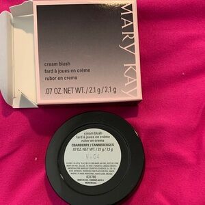 Mary Kay Cream Blush - Vivid Cranberry